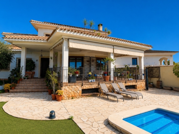 Villa in Dehesa de Campoamor – YC416604