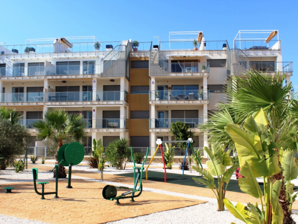 Apartment in Villamartin – YC416608