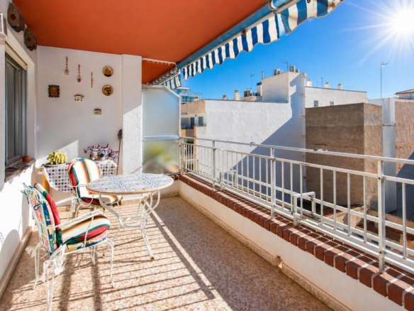 Penthouse in Torrevieja – YC416649