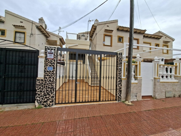 Bungalow in Orihuela Costa – YC416869