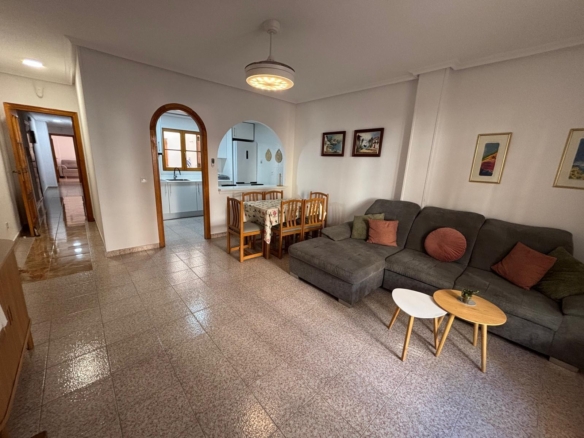 Apartment in Torrevieja – YC417091