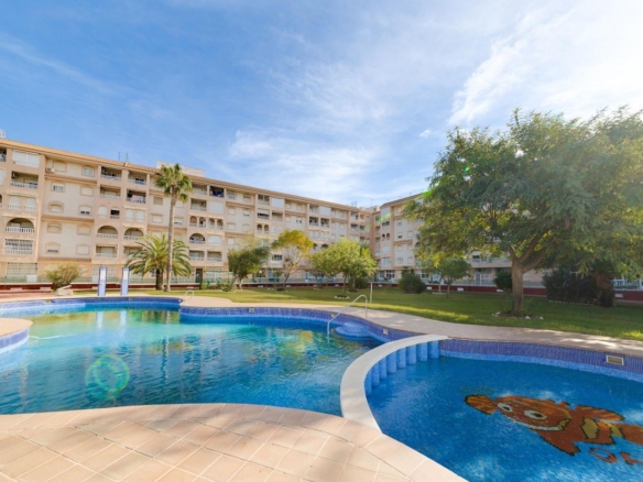 Penthouse in Torrevieja – YC417236