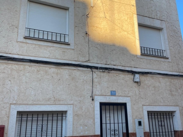 Duplex in Albatera – YC417270