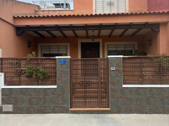 Town House in Algorfa – YC417373
