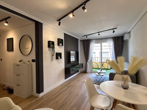 Apartment in Torrevieja – YC417624
