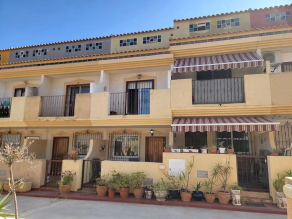 Town House in Orihuela Costa – YC417784
