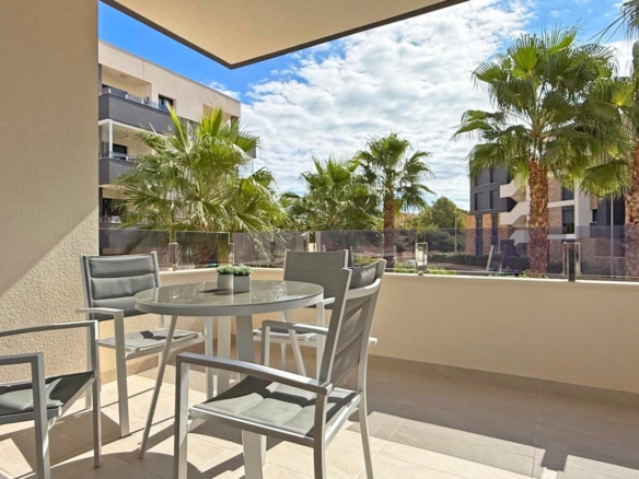 Apartment in Orihuela Costa – YC415142