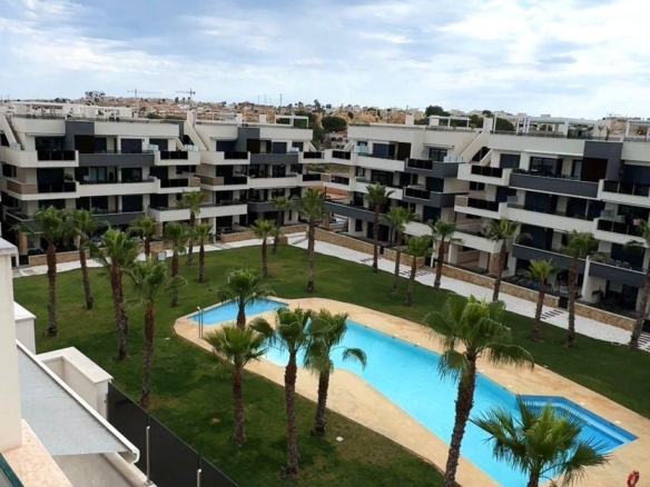 Penthouse in Orihuela Costa – YC417981
