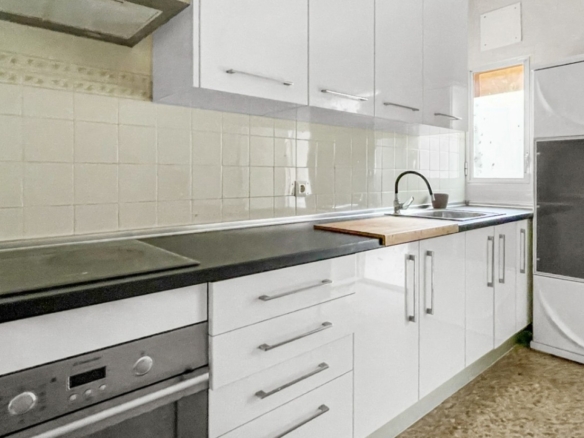 Apartment in Guardamar del Segura – YC418003