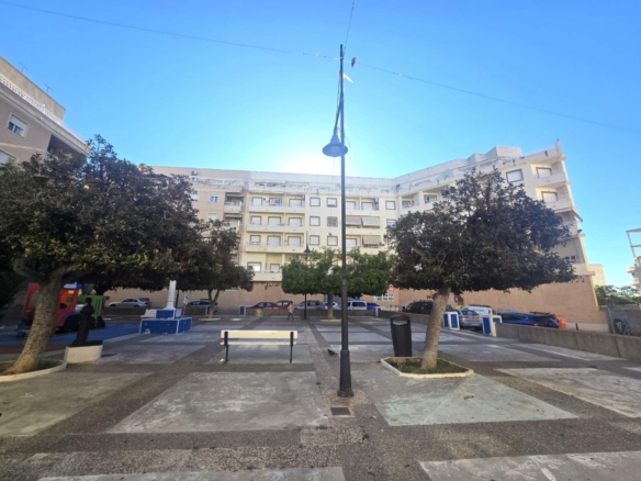Apartment in Torrevieja – YC418124