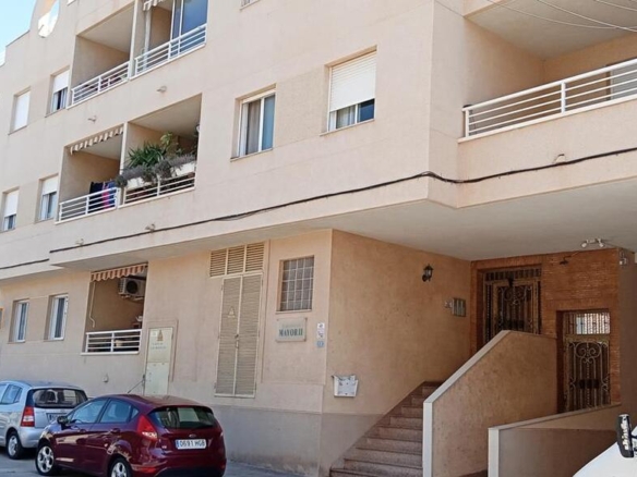 Apartment in Los Montesinos – YC418199