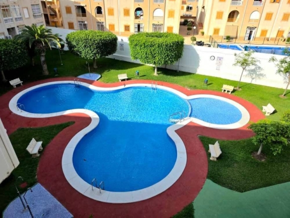 Penthouse in Torrevieja – YC418279