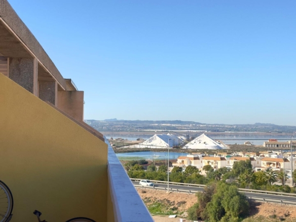 Penthouse in Torrevieja – YC420194