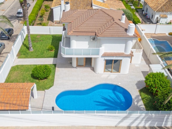 Villa in Orihuela Costa – YC418433