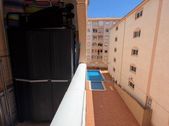 Apartment in Torrevieja – YC415328