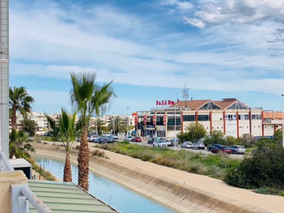 Commercial in Orihuela Costa – YC418656