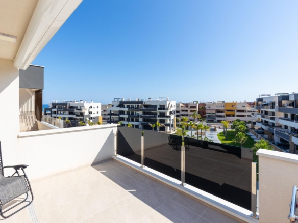 Penthouse in Orihuela Costa – YC420146