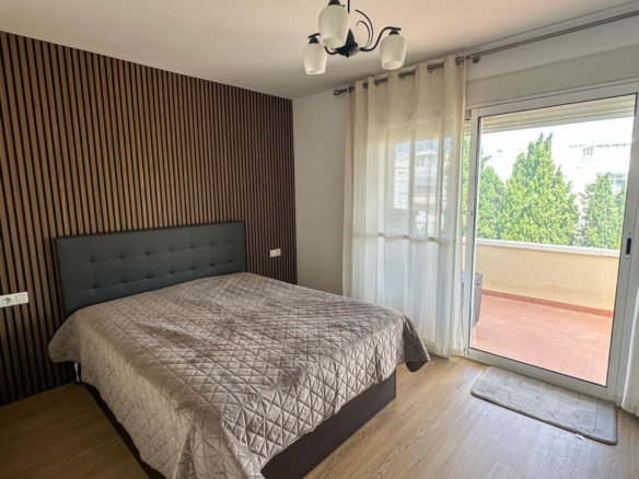 Duplex in San Miguel de Salinas – YC415376