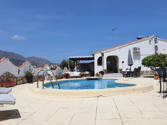 Villa in Orba – YC418874