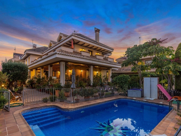 Villa in Torrevieja – YC418950