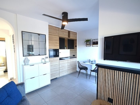 Apartment in Blue Lagoon – YC419168