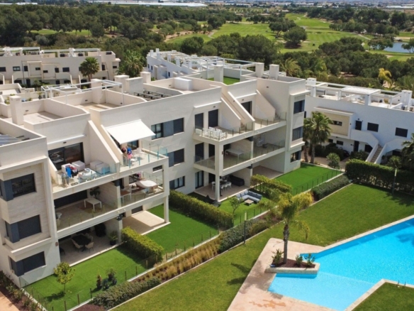 Apartment in Pilar de La Horadada – YC419359