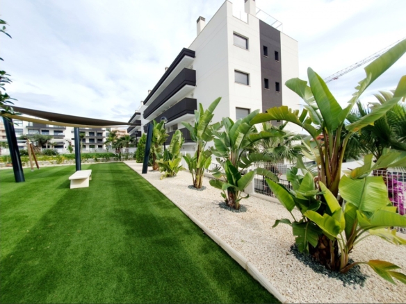 Apartment in Orihuela Costa – YC419475