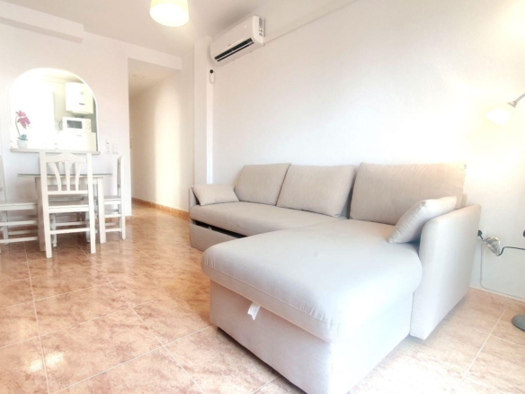 Penthouse in Torrevieja – YC419968
