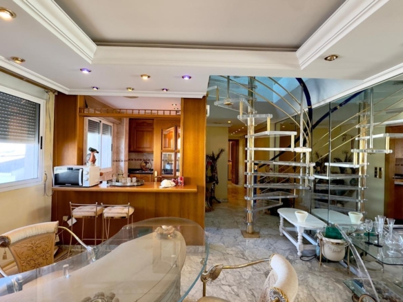 Penthouse in Torrevieja – YC420214