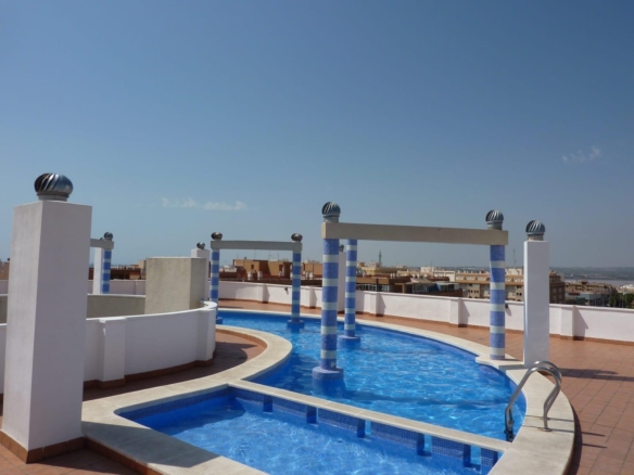 Penthouse in Torrevieja – YC420233