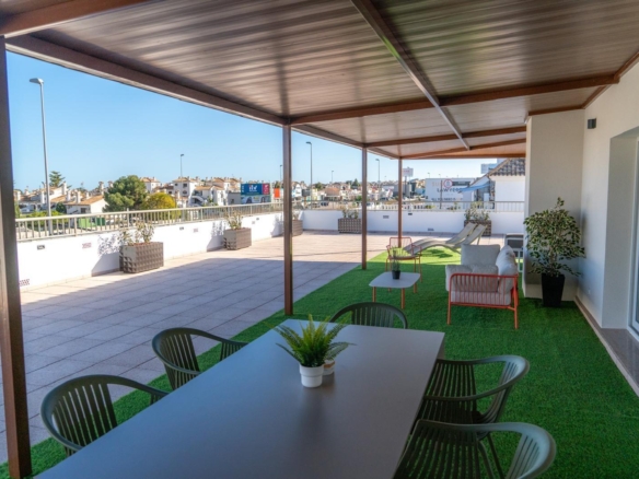 Penthouse in Orihuela Costa – YC420324