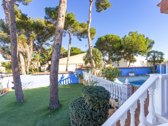 Villa in Torrevieja – YC420400