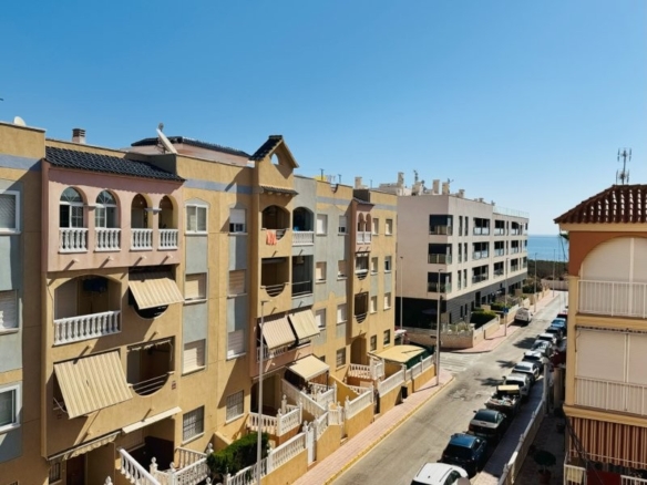 Apartment in La Mata – YC415070