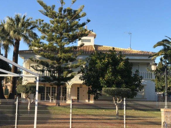 Villa in Orihuela Costa – YC421141