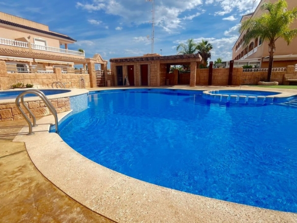 Apartment in Los Dolses – YC421209