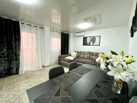 Apartment in Torrevieja – YC421254