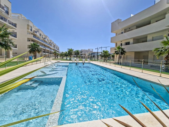 Apartment in Guardamar del Segura – YC418491