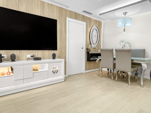 Apartment in Torrevieja – YC416857