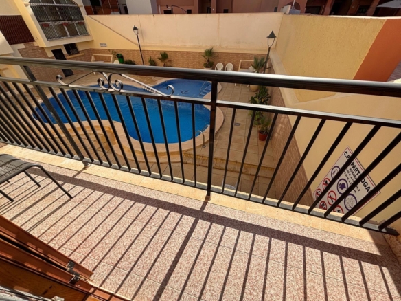 Apartment in Torrevieja – YC476278