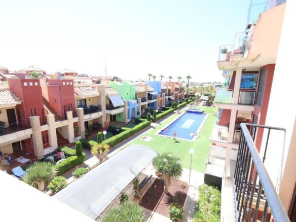 Apartment in Orihuela Costa – YC414880