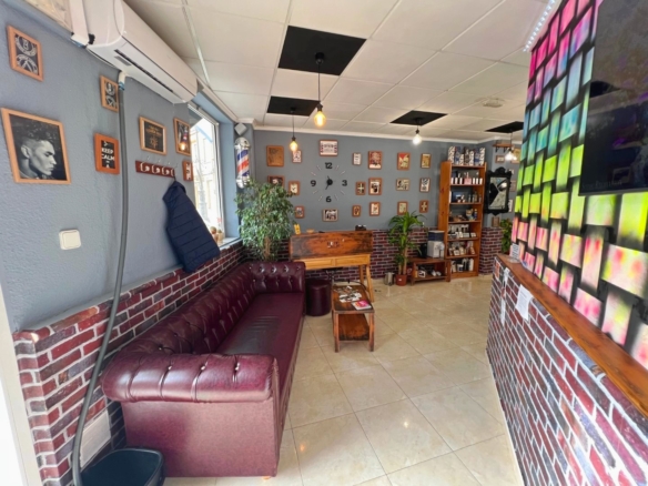 Commercial for sale in Guardamar del Segura