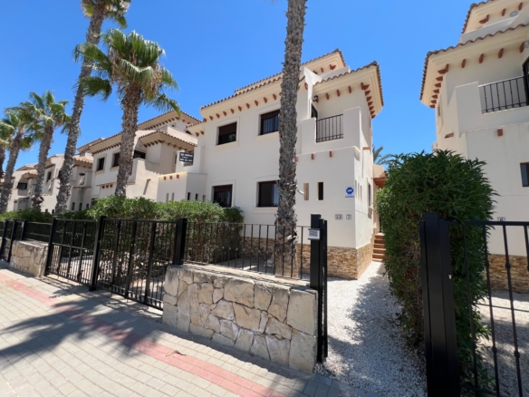 Villa in Algorfa – YC435062
