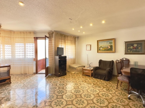 Apartment in Torrevieja – YC438591