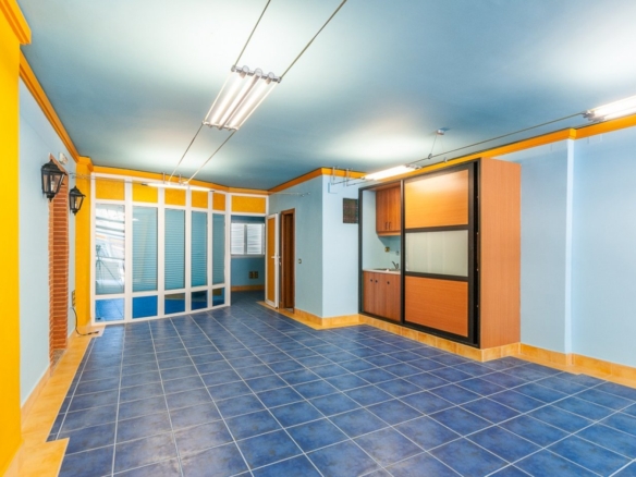 Commercial in Orihuela Costa – YC438871