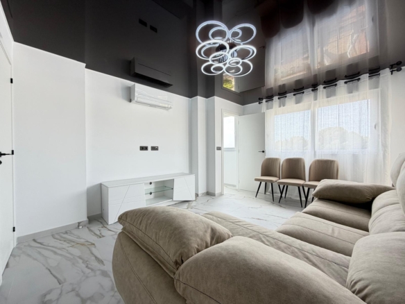 Apartment in Orihuela Costa – YC443001