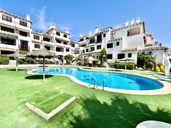 Apartment in Cabo Roig – YC415388
