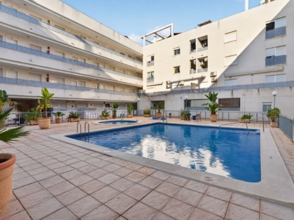 Apartment in Almoradi – YC418521