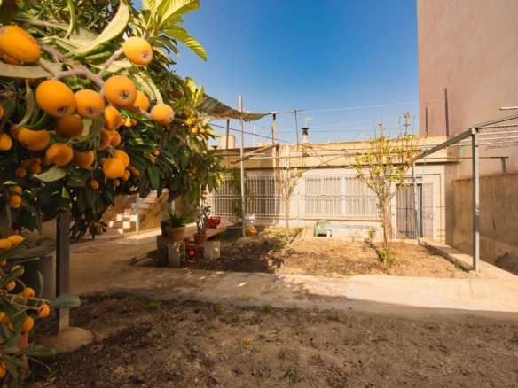 Villa for sale in Benijofar