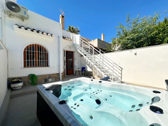Town House in Orihuela Costa – YC418267