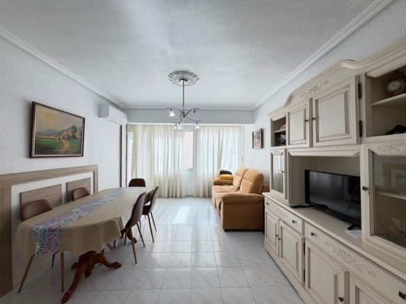 Apartment in Torrevieja – YC451884